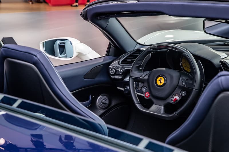 Ferrari 488 Pista Spider 正式登陸海南三亞巡迴限時概念店