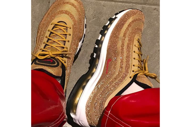 近賞 Nike Air Max 97「Metallic Gold」之 Swarovski 水晶定製版本