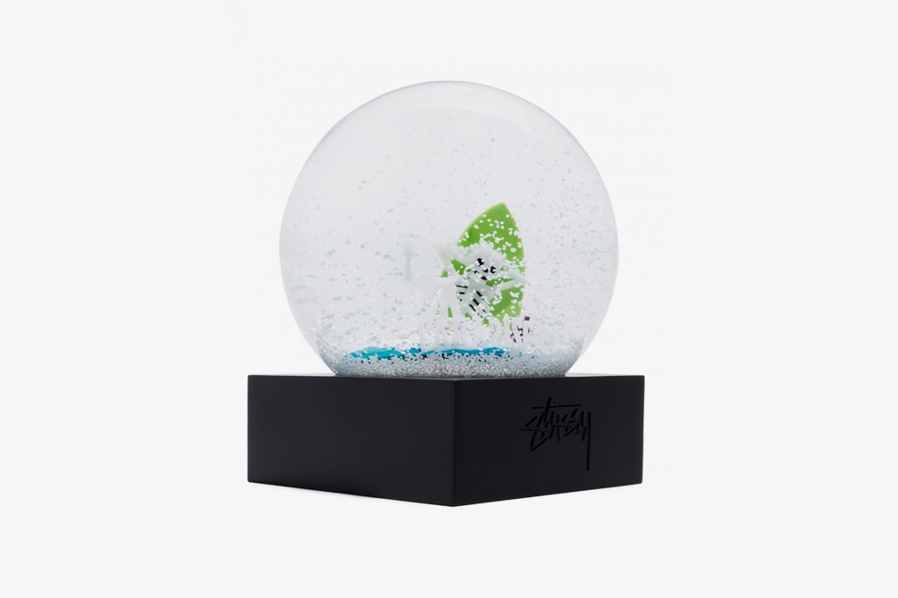 HYPEBEAST 聖誕倒數月曆 2018 Stussy 網路限定 Snow Globe 玻璃雪球