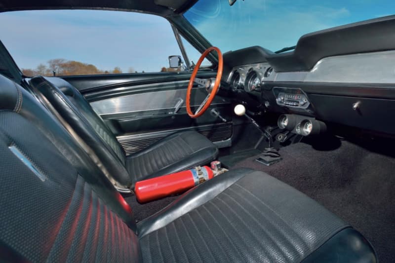 全球僅此一輛 − 1967 年 Ford Mustang Shelby GT500 以 220 萬美元高價售出