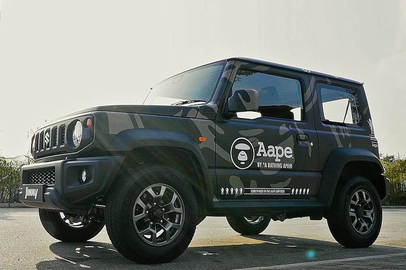 HYPEBEAST 搶先近賞 SUZUKI x AAPE 別注版迷彩 JIMNY