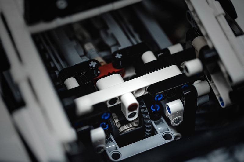 編集部試玩－近賞 LEGO Technic Porsche 911 RSR 積木模型