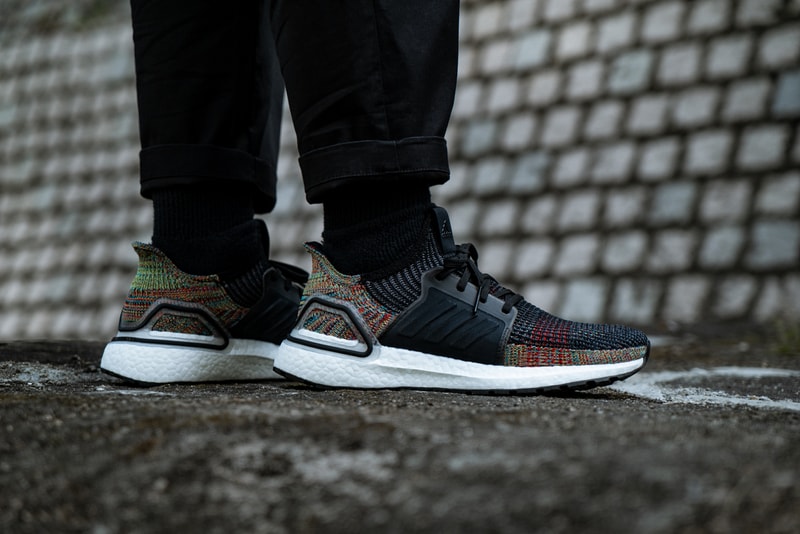近賞 UltraBOOST 19 系列最新「Dark Pixel」配色