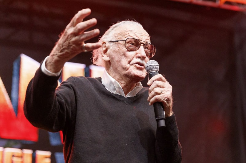 致敬傳奇-DC Comics 以 Stan Lee 為題推出漫畫