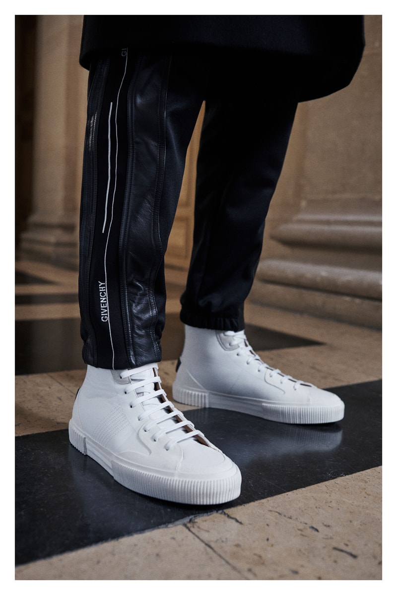 巴黎時裝周 − Givenchy 發佈 2019 秋冬系列