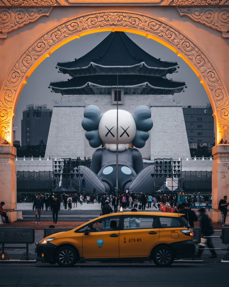 率先直擊 KAWS 全新作品展覽「KAWS: HOLIDAY」台北站