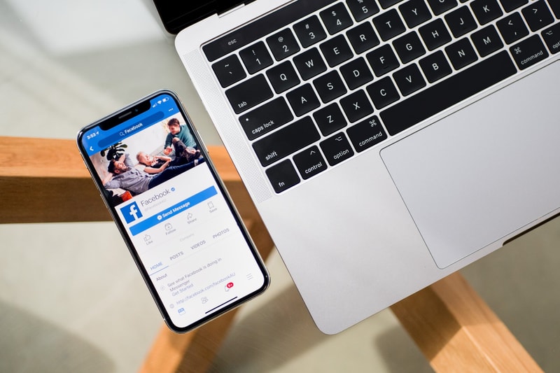 擦存在感？美國研究得出哪個年齡層最愛於 Facebook 分享假新聞