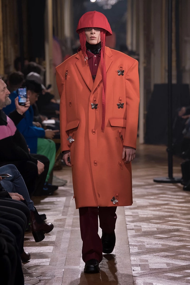 巴黎時裝周 − 離開 Calvin Klein 的首秀！Raf Simons 發佈 2019 秋冬系列