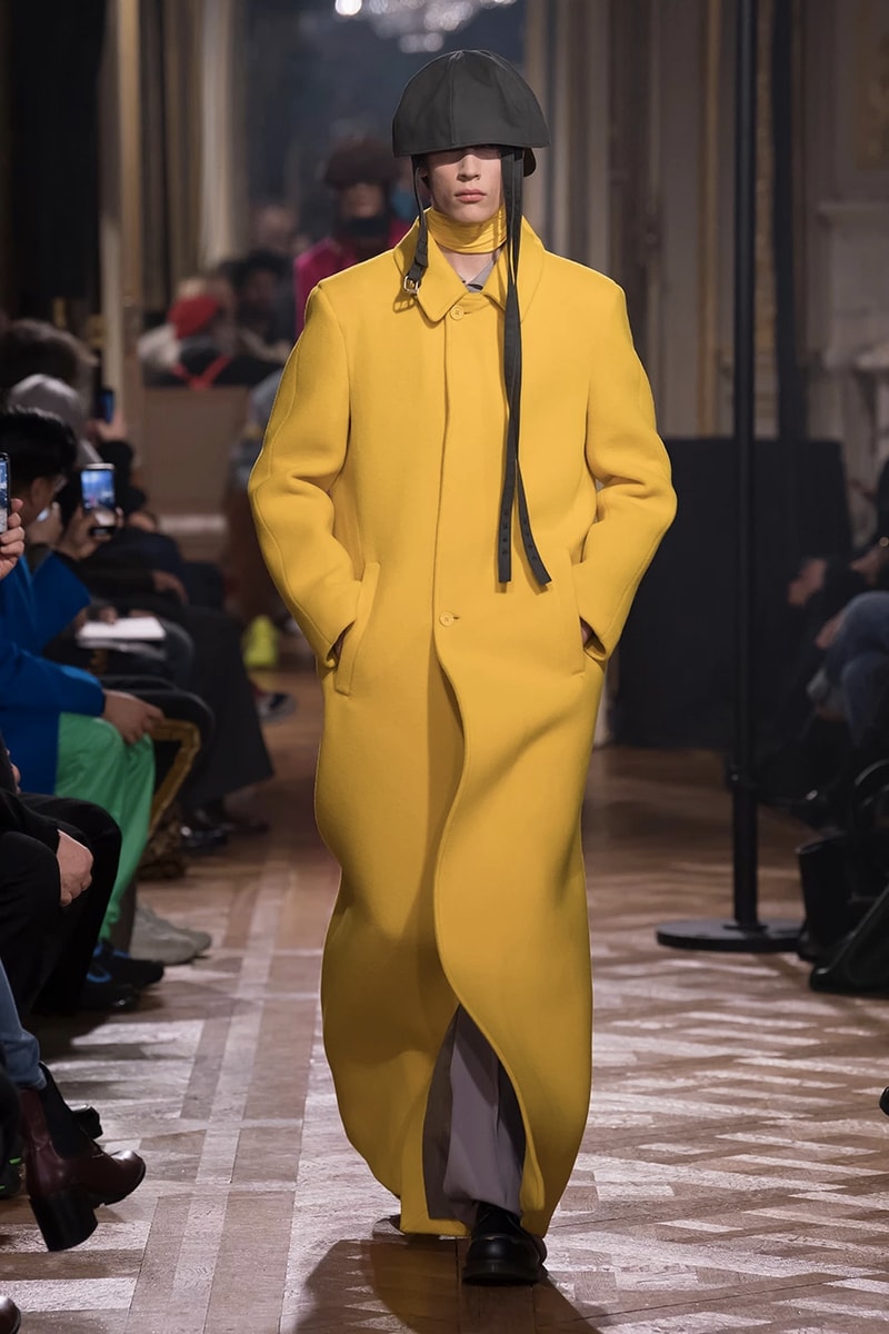 巴黎時裝周 − 離開 Calvin Klein 的首秀！Raf Simons 發佈 2019 秋冬系列