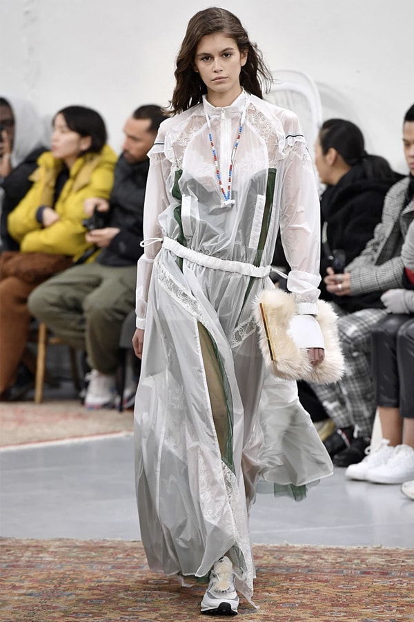 巴黎時裝周 − sacai 發佈 2019 秋冬系列