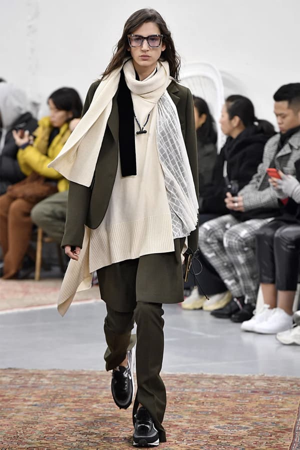 巴黎時裝周 − sacai 發佈 2019 秋冬系列