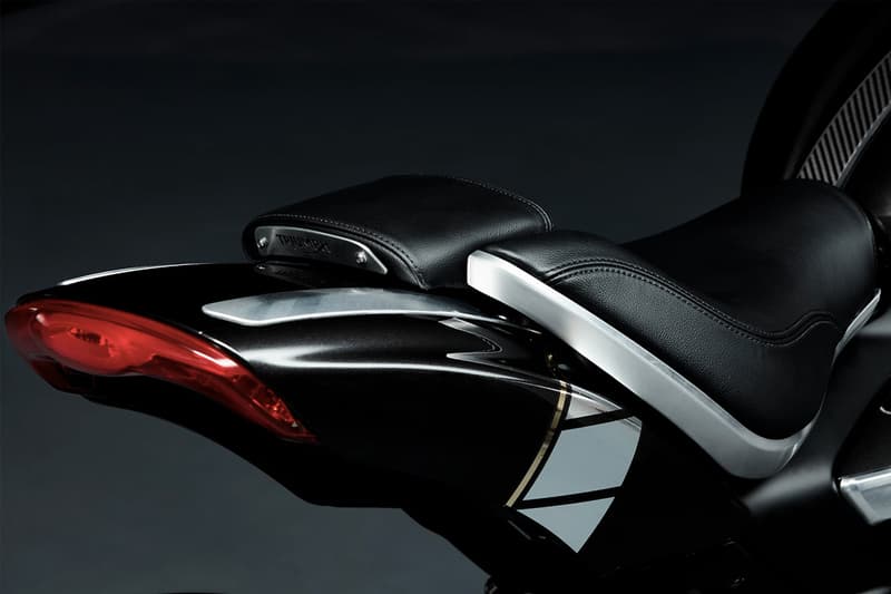 二輪凶獸 − Triumph 極罕有全新世代 Rocket III 登場