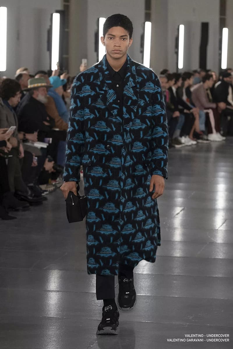 巴黎時裝周 − Valentino 發佈 2019 秋冬系列