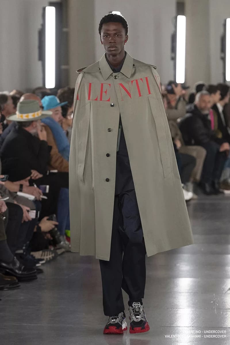 巴黎時裝周 − Valentino 發佈 2019 秋冬系列