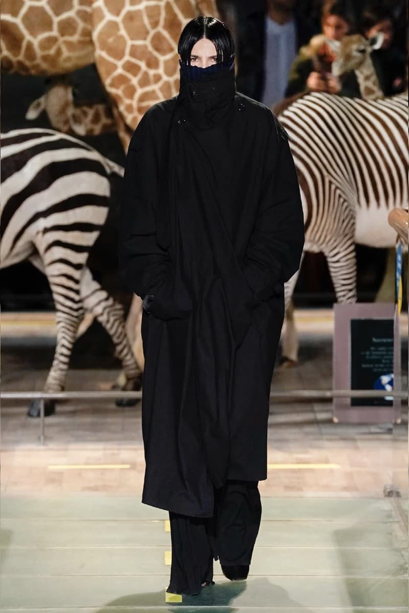 巴黎時裝周 − Vetements 發佈 2019 秋冬系列