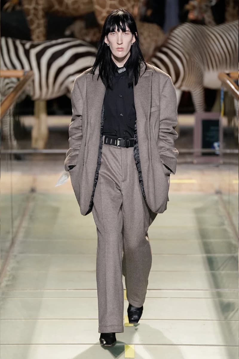 巴黎時裝周 − Vetements 發佈 2019 秋冬系列