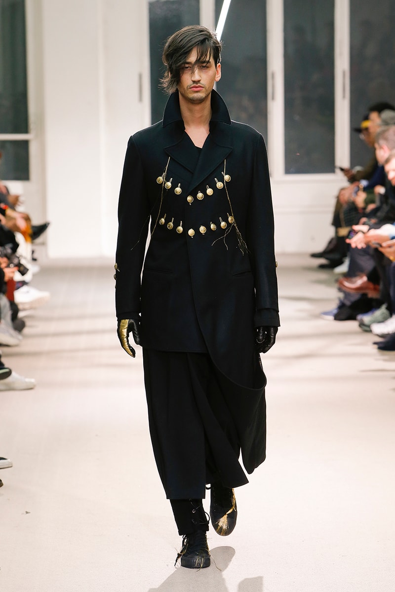巴黎時裝周 − Yohji Yamamoto 發佈 2019 秋冬系列