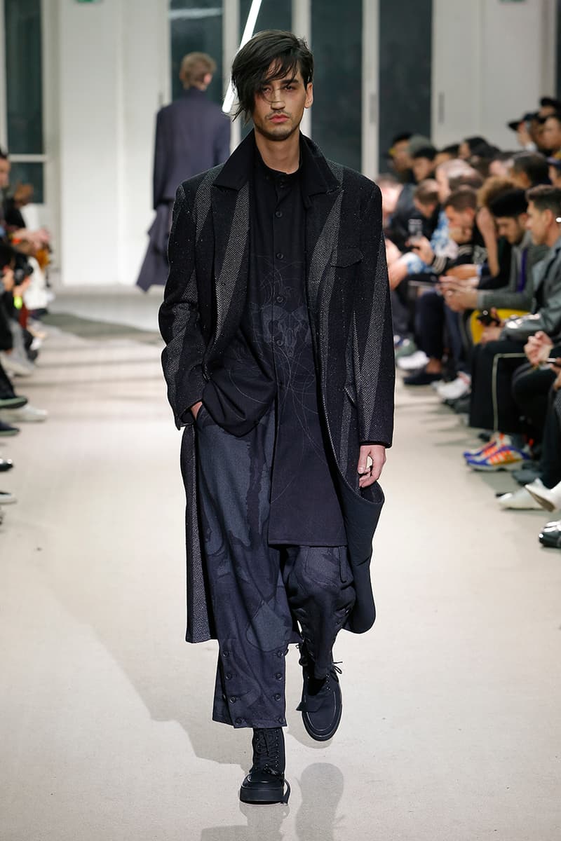 巴黎時裝周 − Yohji Yamamoto 發佈 2019 秋冬系列