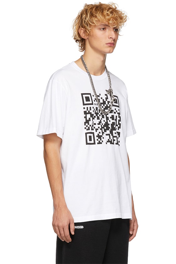 無言以對－Vetements 推出印上「QR Code」的 Print Tee