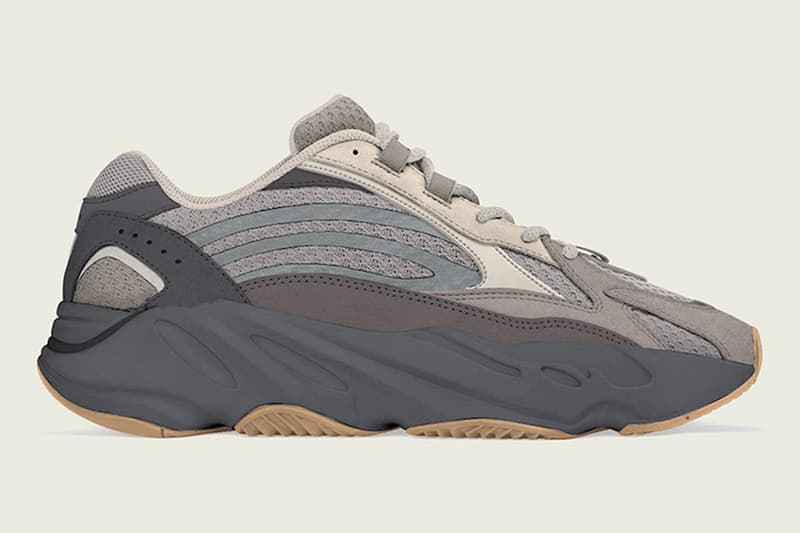 YEEZY BOOST 700 V2 全新「Cement」配色登場