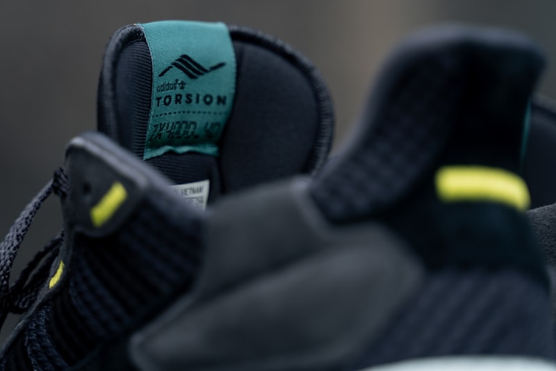 搶先預覽 adidas ZX 4000 4D 全新「Carbon」配色