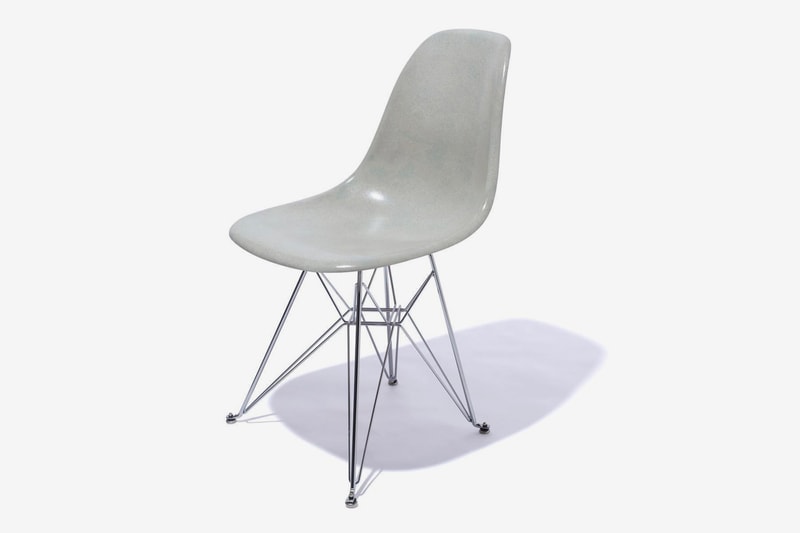 A BATHING APE® x Modernica 全新聯乘 Fiber Shell Chair 登場