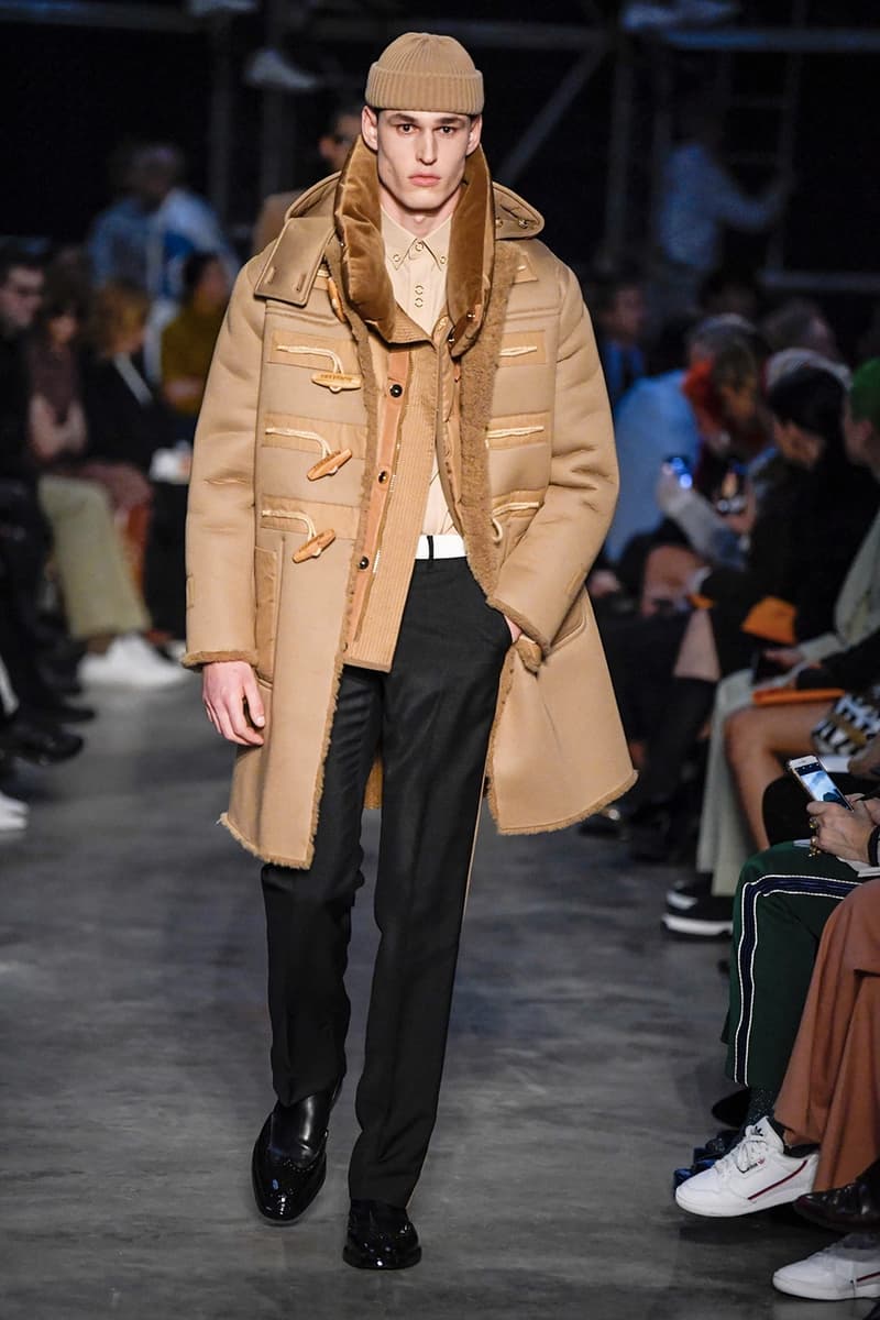 倫敦時裝周 − Burberry 發佈 2019 秋冬系列