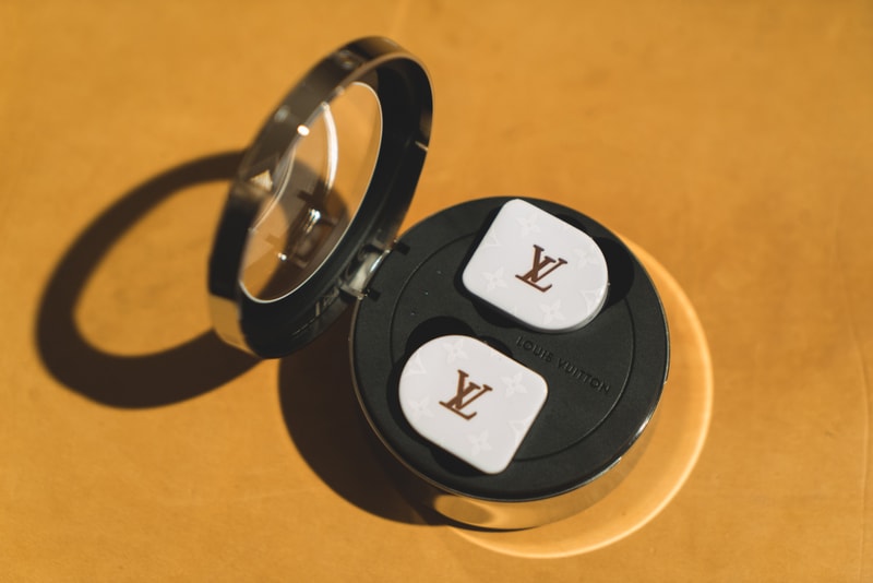 近賞 Louis Vuitton 最新 Horizon 智能腕錶及耳機