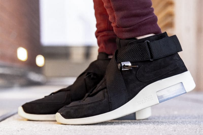 搶先預覽 Nike Air Fear of God 180「Black」最新上腳圖輯