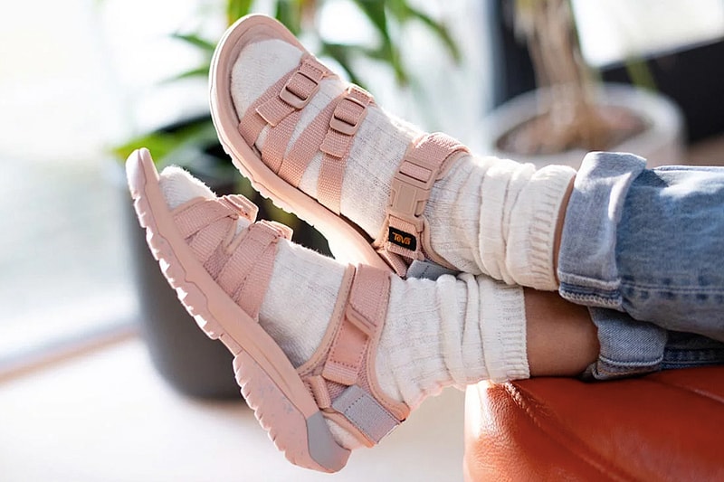 史上初之聯名－Herschel Supply x Teva 攜手打造別注涼鞋系列
