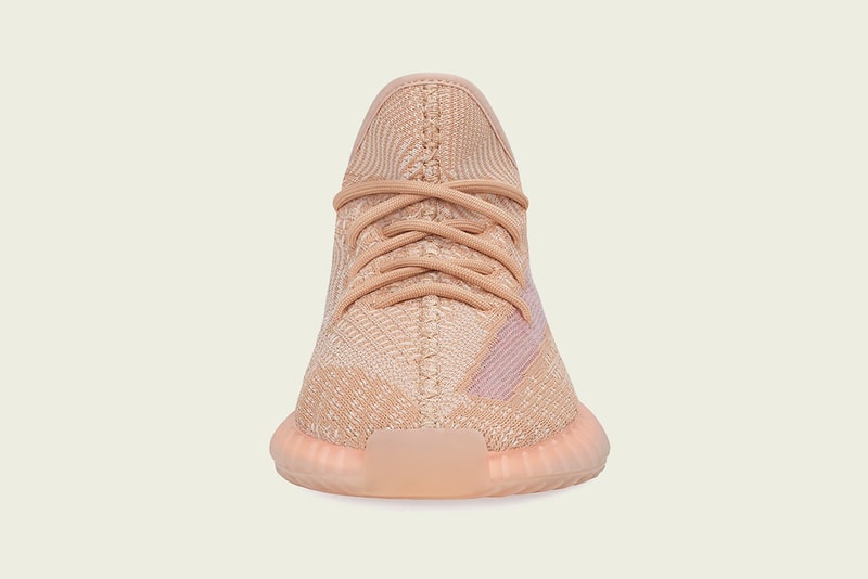 YEEZY BOOST 350 V2 全新配色「Clay」官方圖輯正式發佈ㄇ