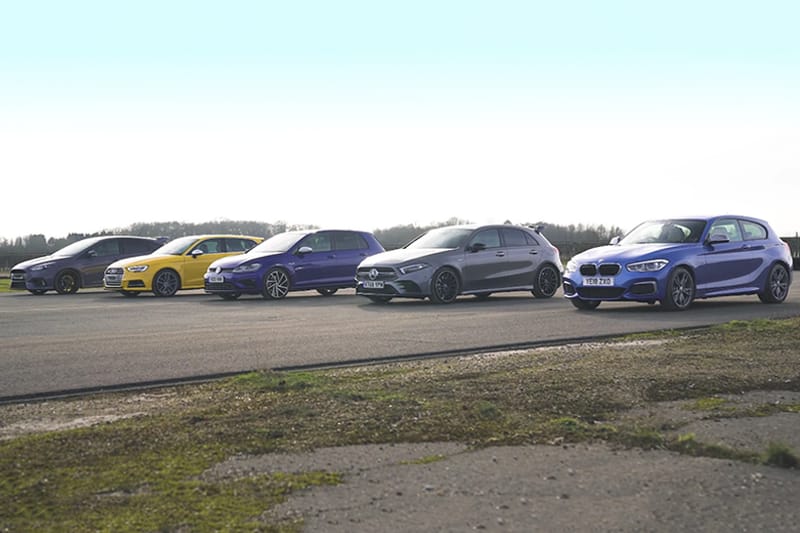 終極鋼炮之爭 − M140i、AMG A35、Golf R、Audi S3 和 Focus RS 展開 Drag Race 對決