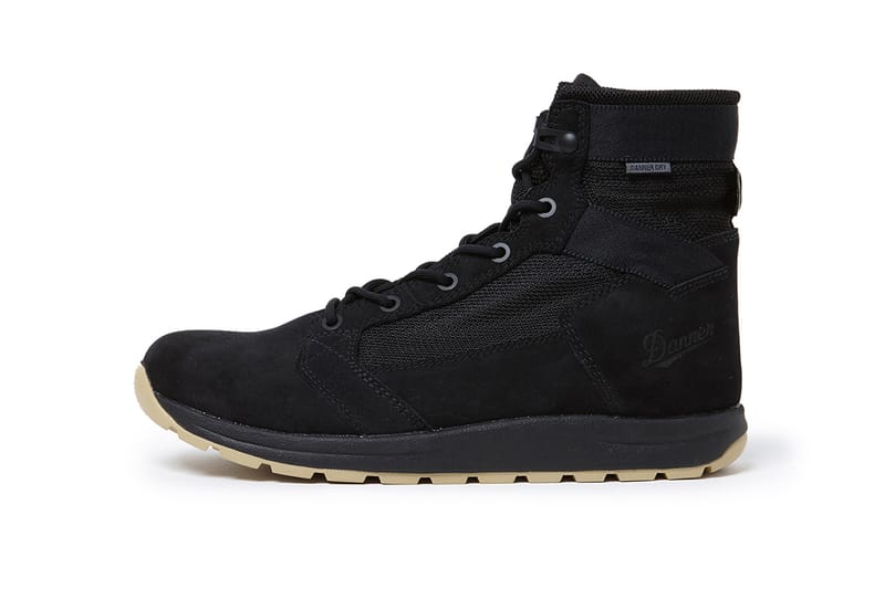 hobo x Danner 攜手打造軍規 TACHYON 機能短靴