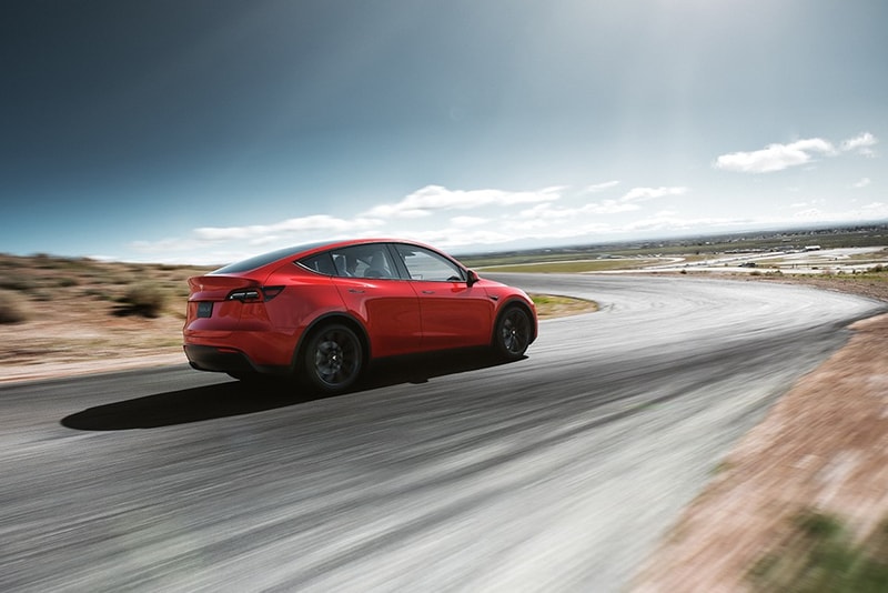 正式發佈！Tesla 入門版 SUV 電動車 Model Y