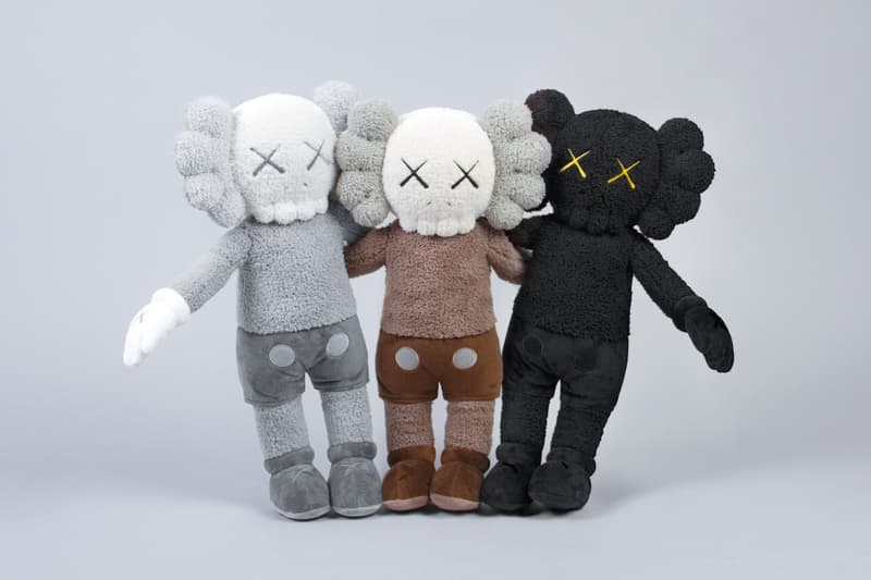 重磅突擊-「KAWS:HOLIDAY」香港站追加 20" Companion 毛絨公仔