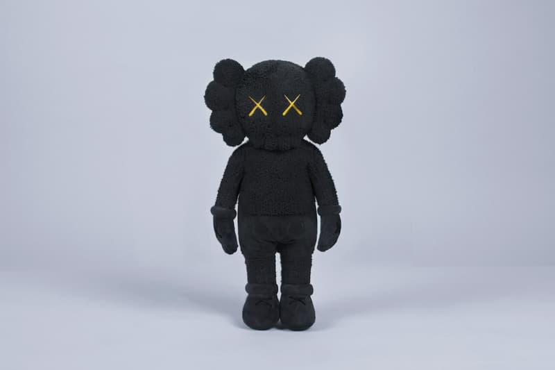 重磅突擊-「KAWS:HOLIDAY」香港站追加 20" Companion 毛絨公仔