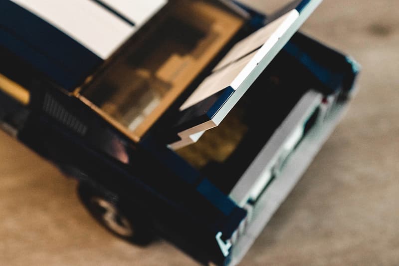 HYPEBEAST 近賞 LEGO Ford Mustang 60s 復古積木跑車模型