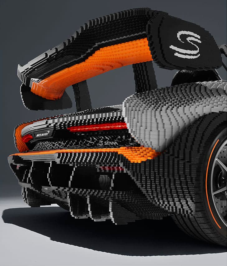共 50 萬塊積木!LEGO 打造 1:1 McLaren Senna 超跑模型