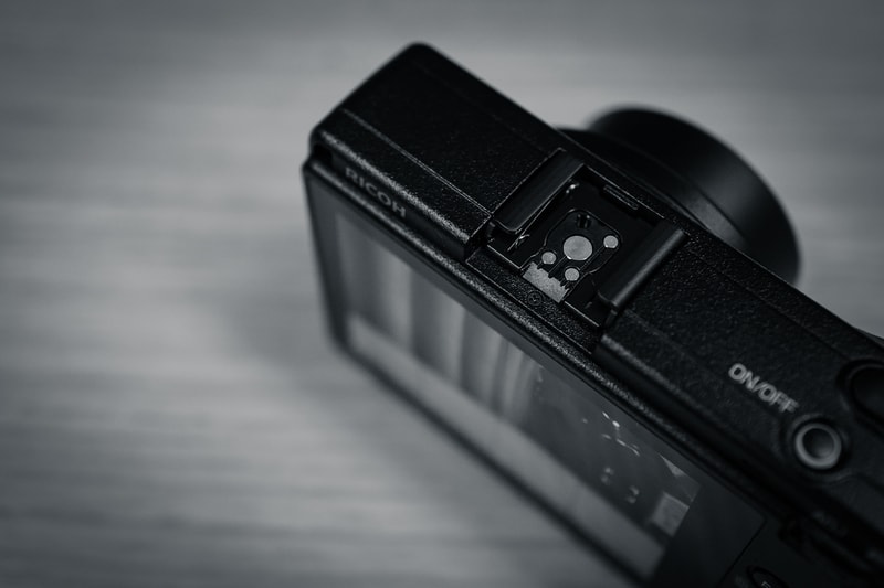 近賞 Ricoh 新一代掌上街拍神器 GR III