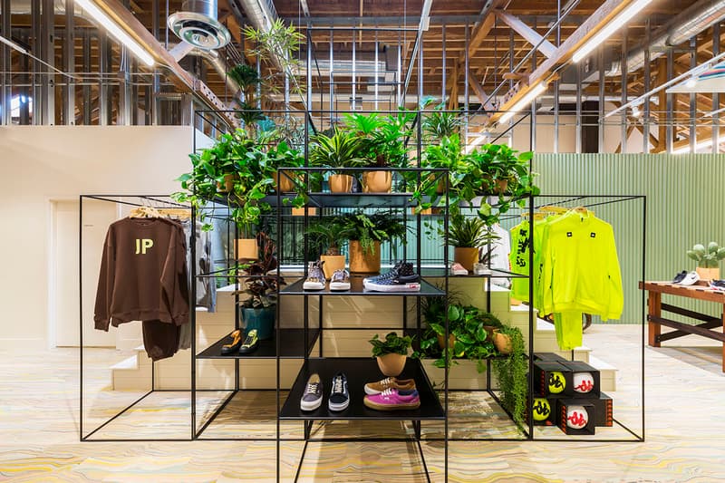 走進 Sneakersnstuff 全新洛杉磯旗艦店