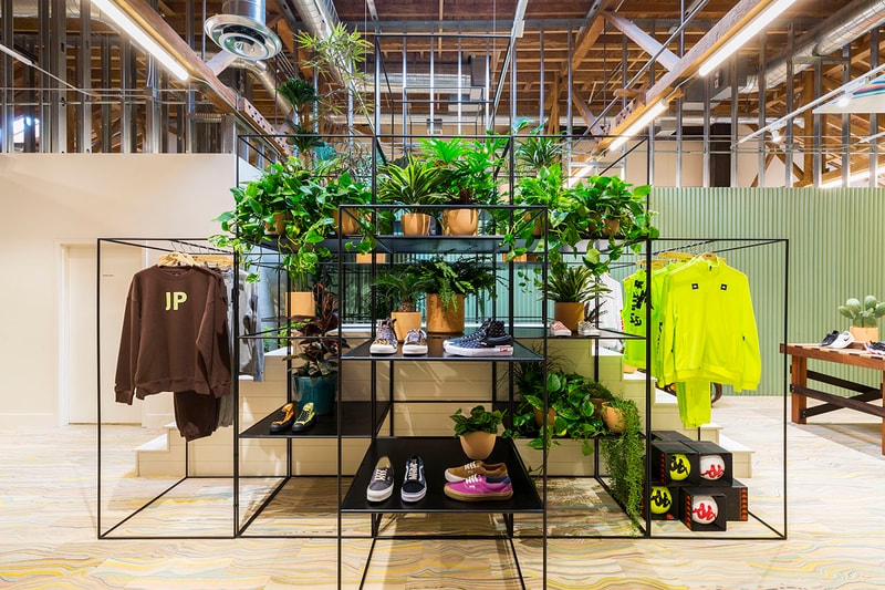 走進 Sneakersnstuff 全新洛杉磯旗艦店