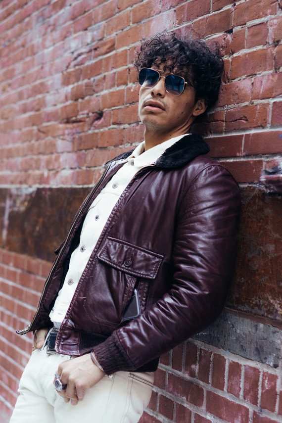 Street Style: 洛杉磯唱作人 A.CHAL