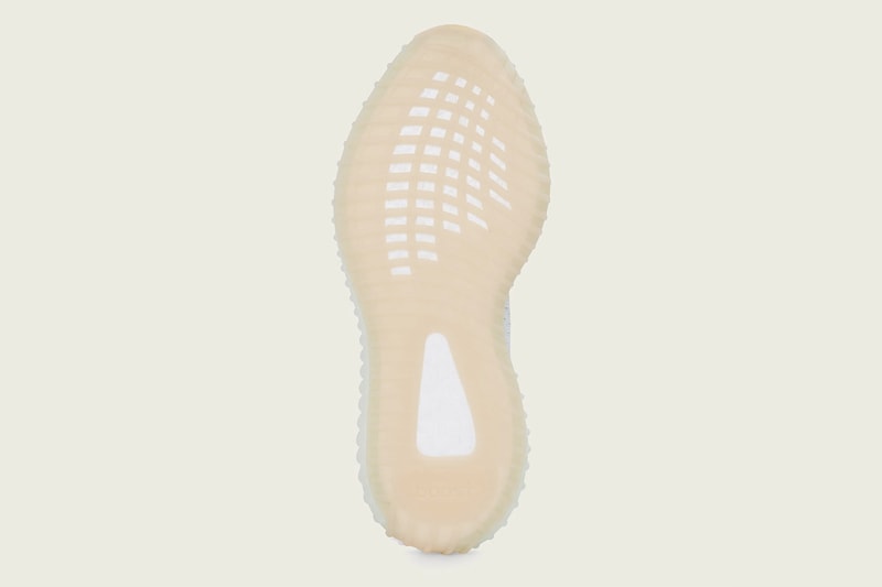 YEEZY BOOST 350 V2 最新配色「Hyperspace」官方圖輯曝光