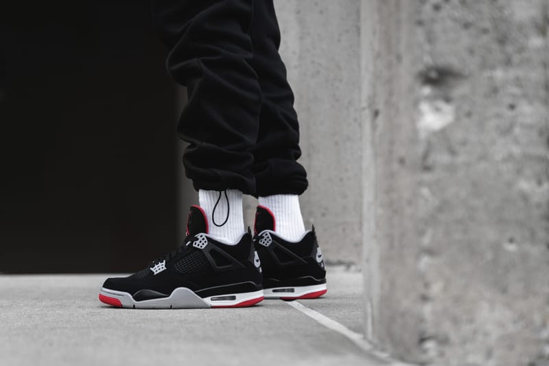 jordan 4 bred on feet