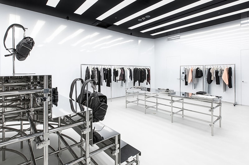 主理人親臨現場！率先走進 Alexander Wang 台灣首間門店