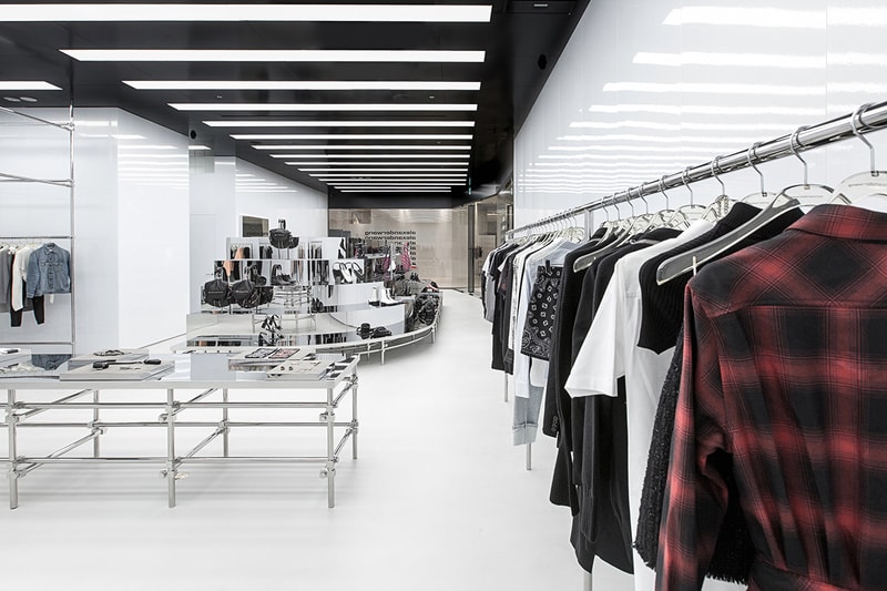 主理人親臨現場！率先走進 Alexander Wang 台灣首間門店