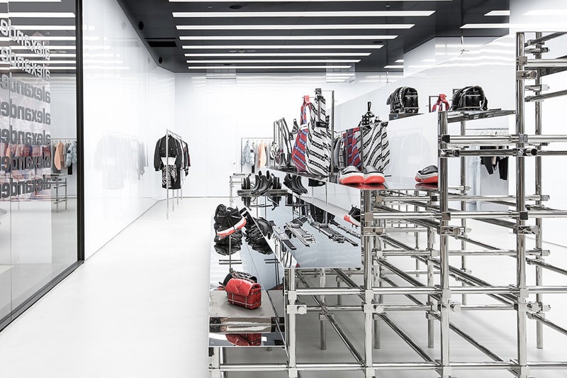 主理人親臨現場！率先走進 Alexander Wang 台灣首間門店