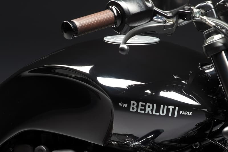 Berluti x Mecatwin 定製 Triumph T120 改裝車型展開拍賣