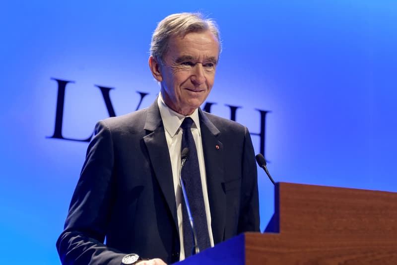 LVMH 總裁 Bernard Arnault 將捐款兩億歐元幫助修復巴黎聖母院
