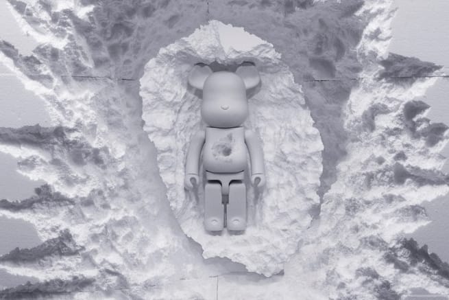 BLACkRAINBOW Agency 攜手 Snarkitecture 打造別注限定 1000% BE@RBRICK